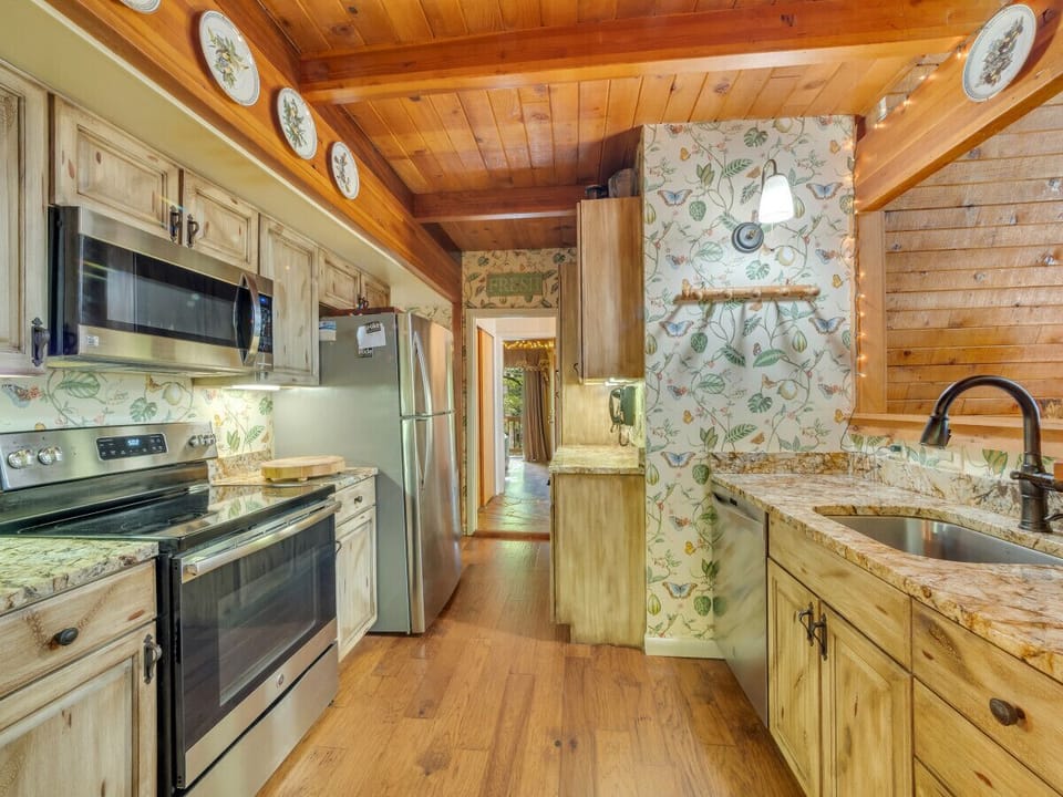 Fully stocked kitchen