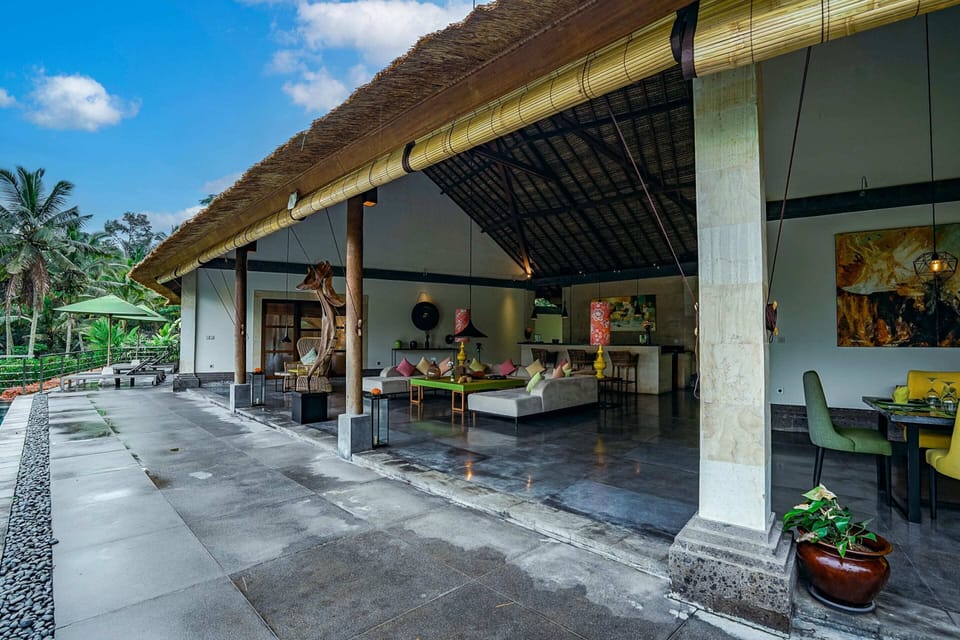 Basic Villa, Multiple Beds | Outdoor dining