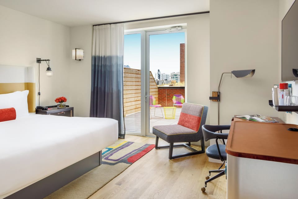 Premium Room, 1 King Bed, Balcony, City View | Balcony view