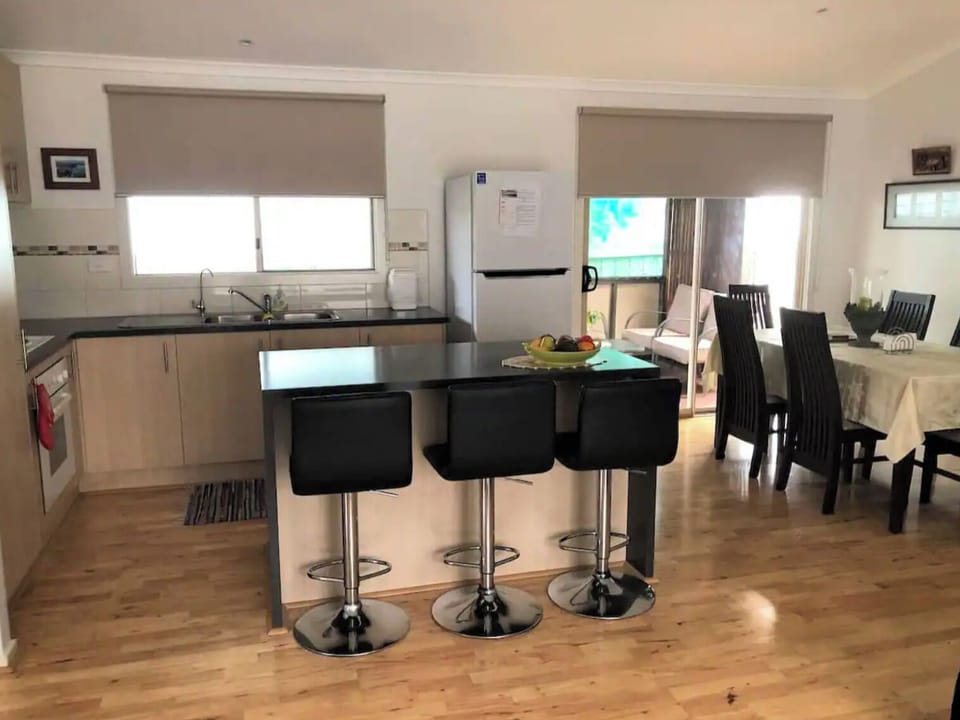 Family House | Private kitchen | Full-size fridge, microwave, oven, stovetop