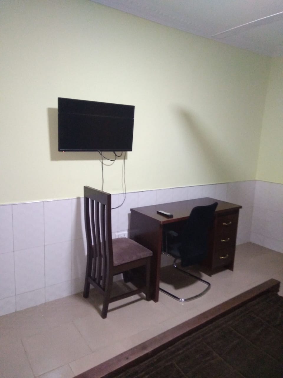 Room | Living area