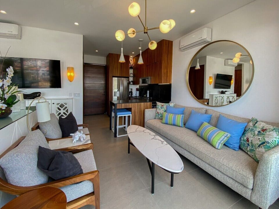 Nicely decorated studio