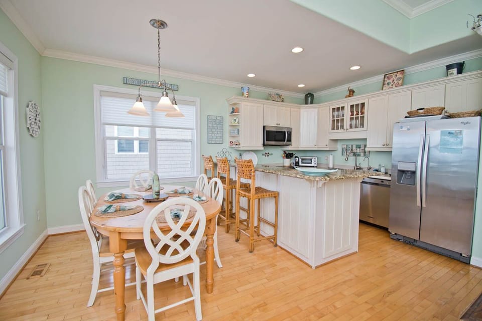 Dining / Kitchen