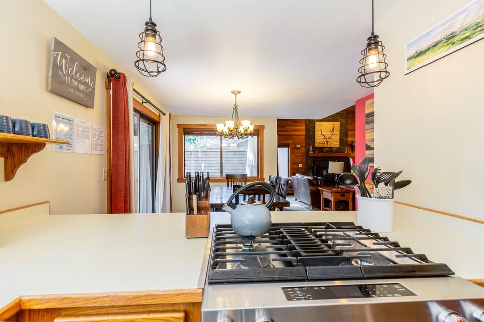 Kitchen - Main Level