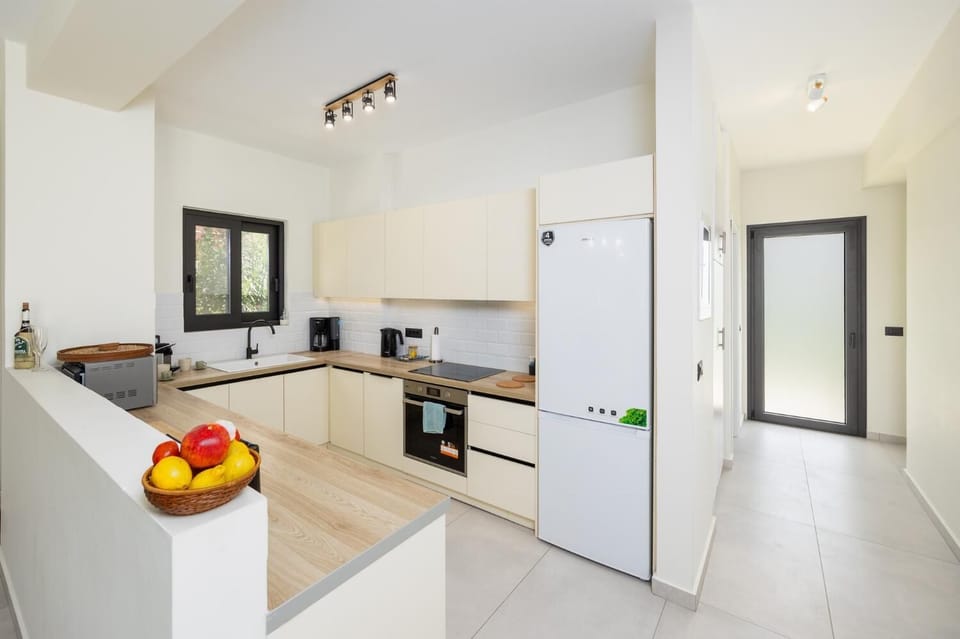 Equipped kitchen