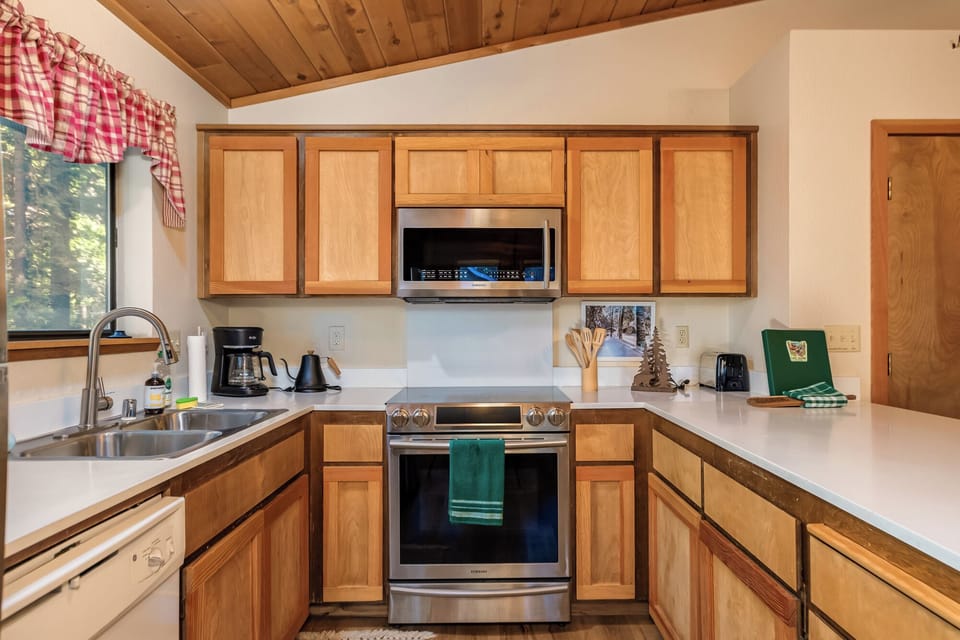 Kitchen 2