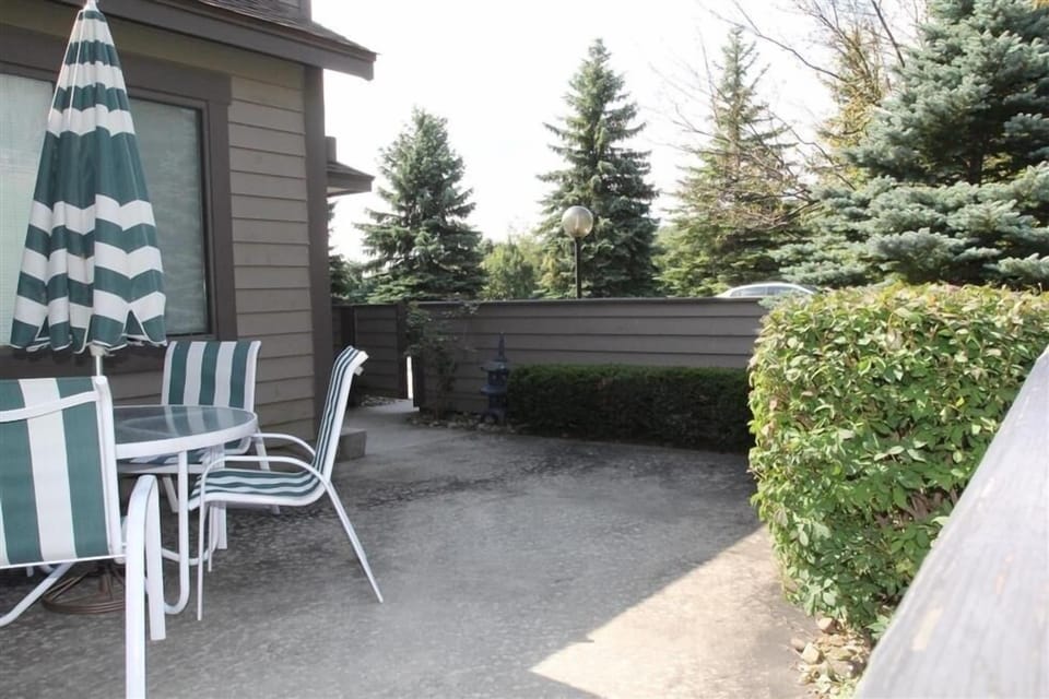 Nature, Outdoors, Yard, Chair, Furniture