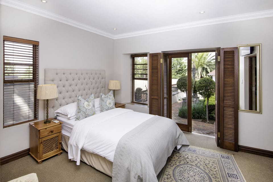 Luxury Double Room (1) | Premium bedding, memory foam beds, in-room safe, individually decorated