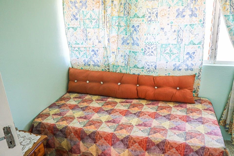 Economy Apartment | Iron/ironing board (on request), WiFi (free), bed sheets