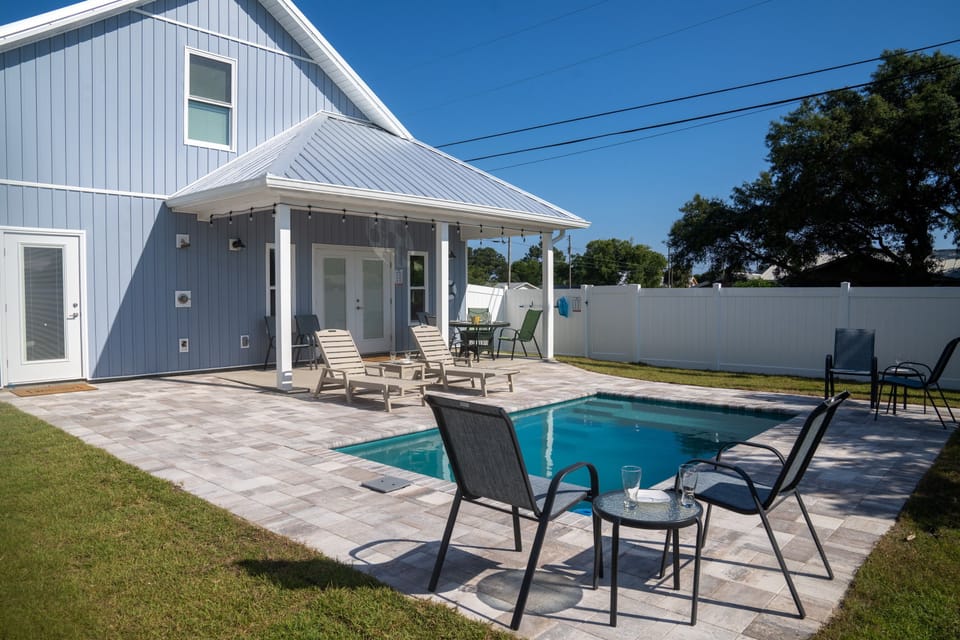 Sand Dollar Home w/Pool is a 5 minute walk to the Gulf of Mexico
