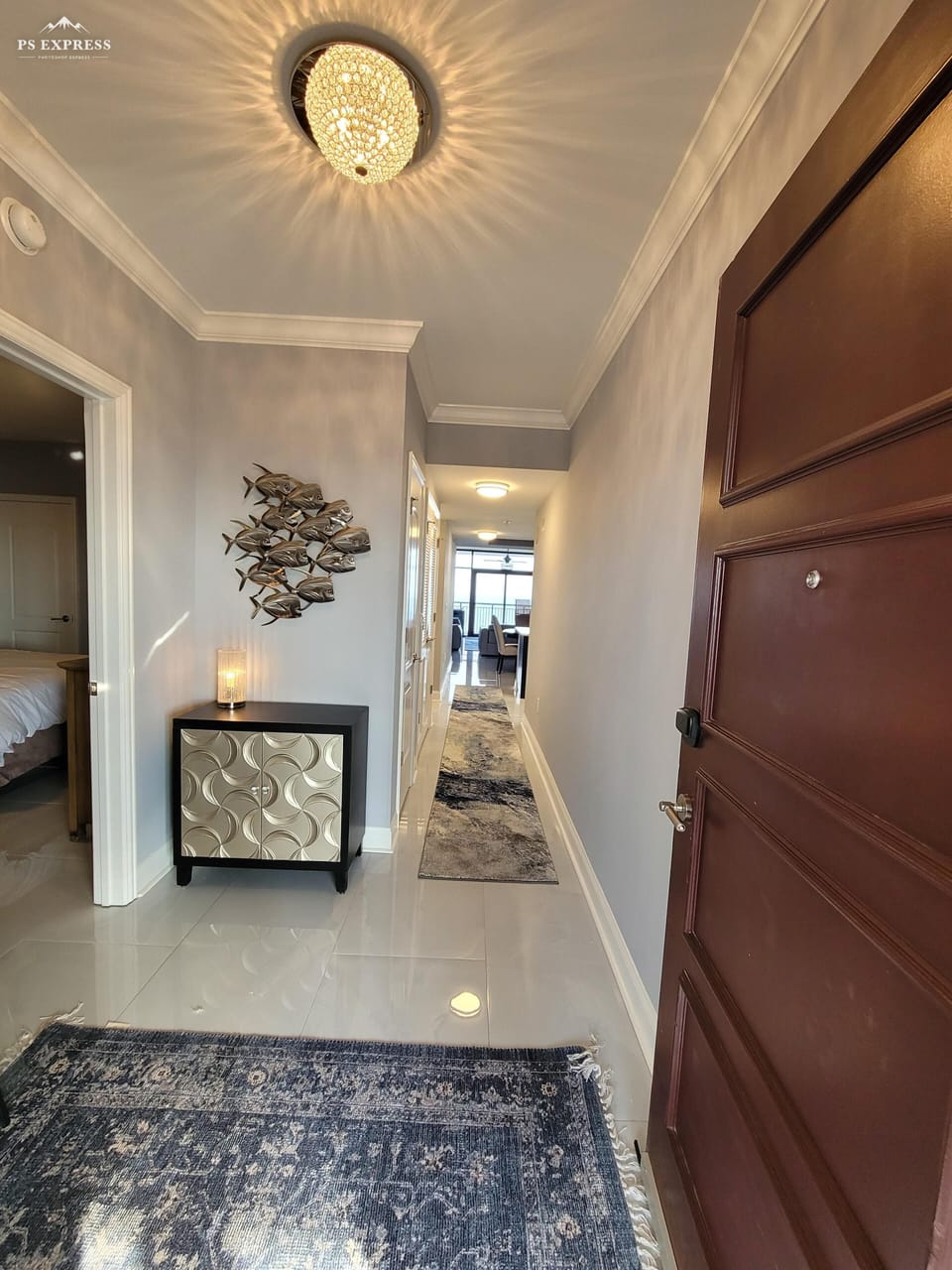 ENTRYWAY 