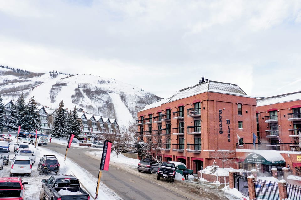Just Steps from the Slopes!