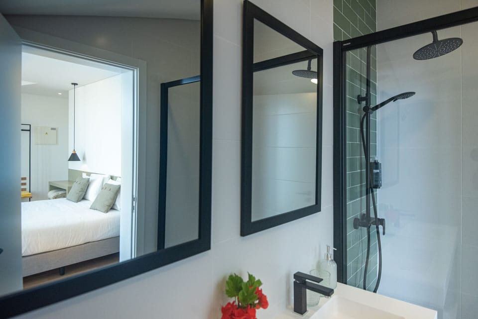 Premium Room | Desk, free WiFi, bed sheets