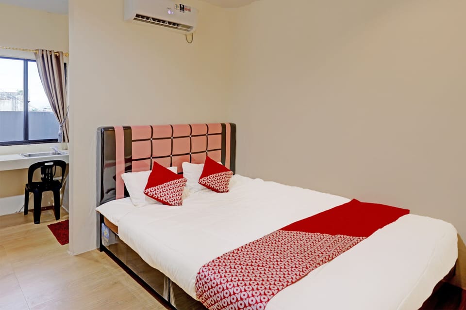 Standard Double Room | WiFi (free), bed sheets