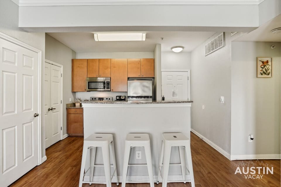 Fully equipped kitchen with all the essentials plus dishwasher