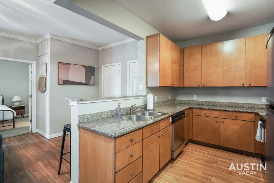 Fully equipped kitchen with all the essentials plus dishwasher
