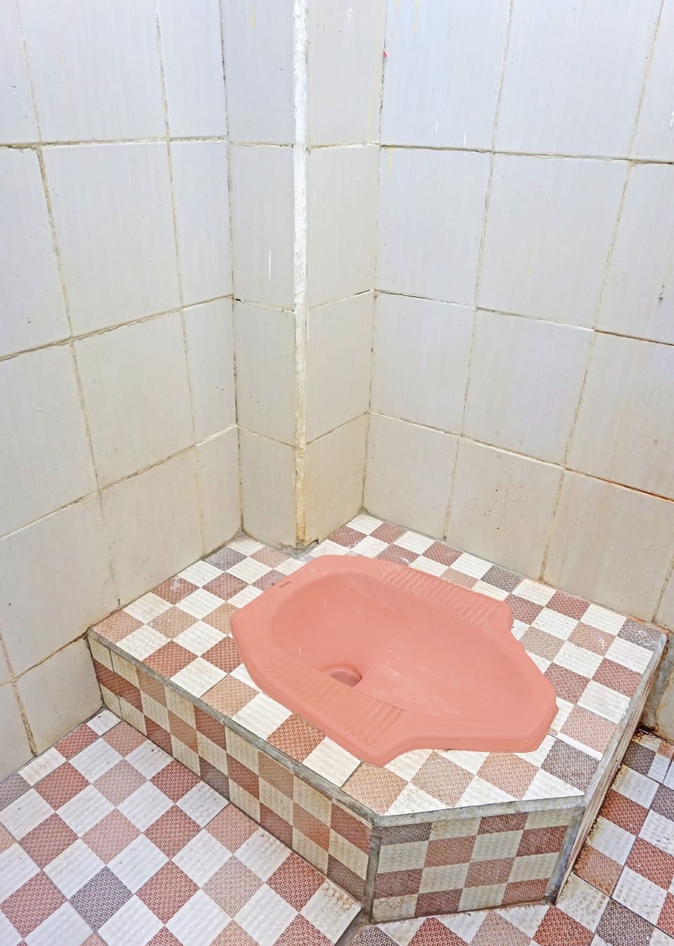 Standard Double Room | Bathroom | Shower, towels