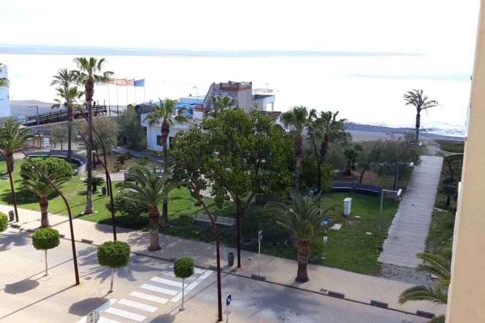 ES: Vistas desde la terraza. EN: Terrace view. (1)