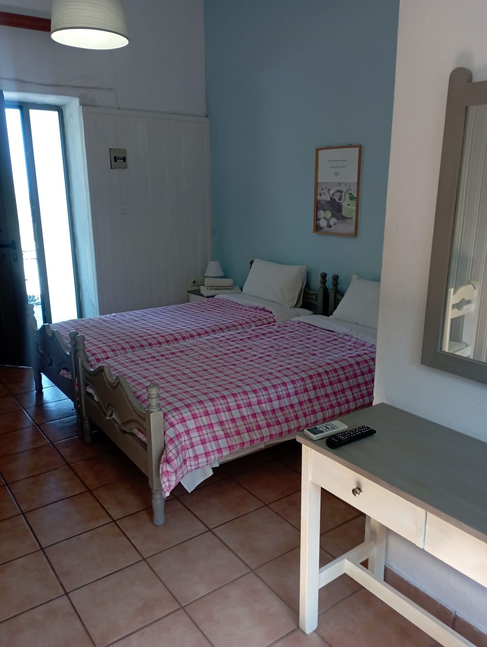 Basic Studio, 2 Twin Beds, Balcony, Sea View | Blackout drapes, free WiFi