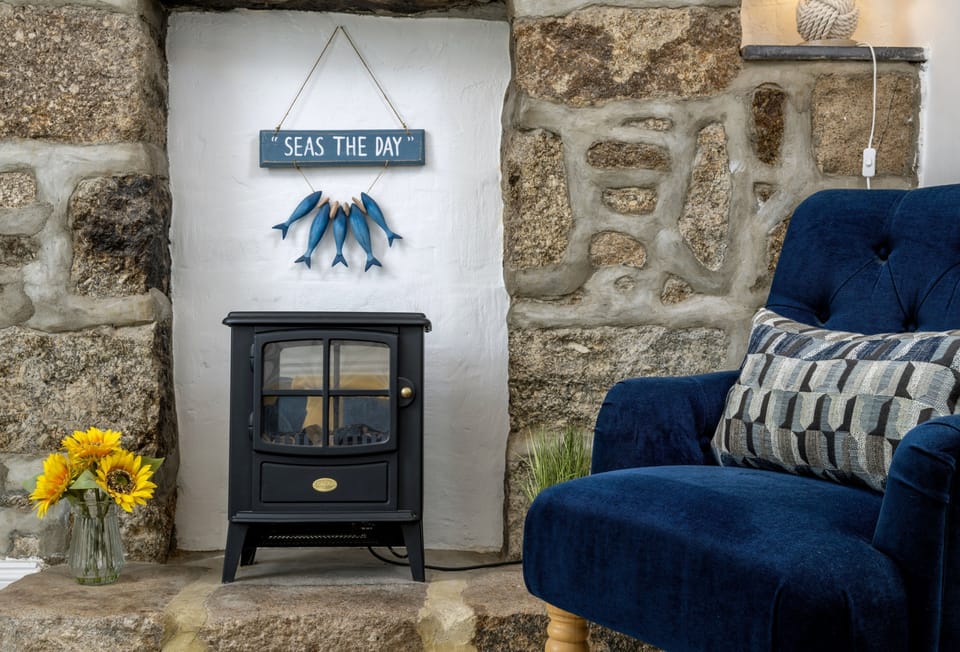 Rosie's Cottage, Mousehole: With the added comfort of a cosy electric fire
