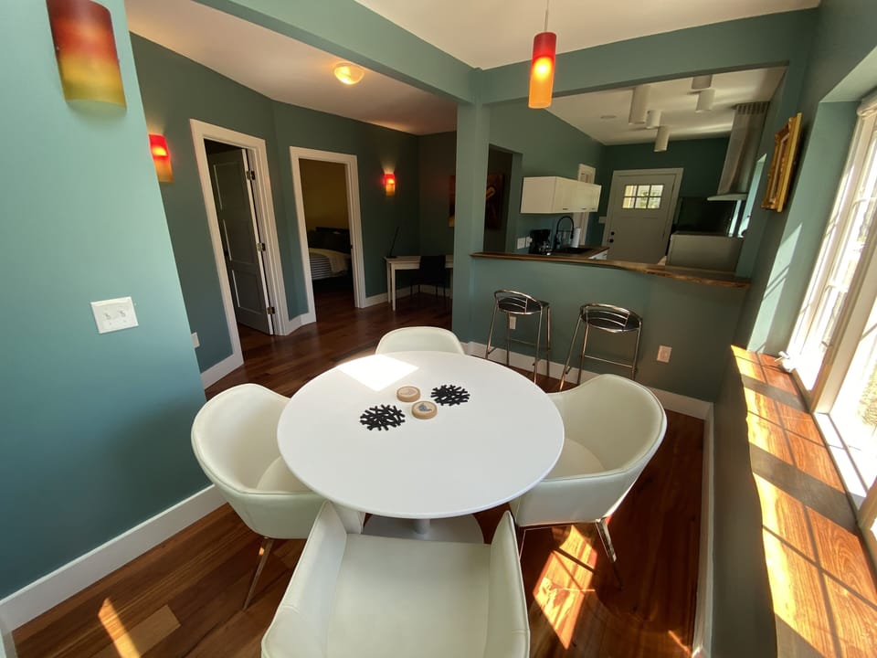 Kitchen table