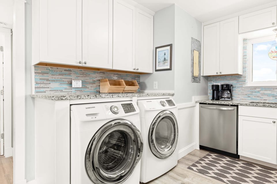 The in-unit washer and dryer