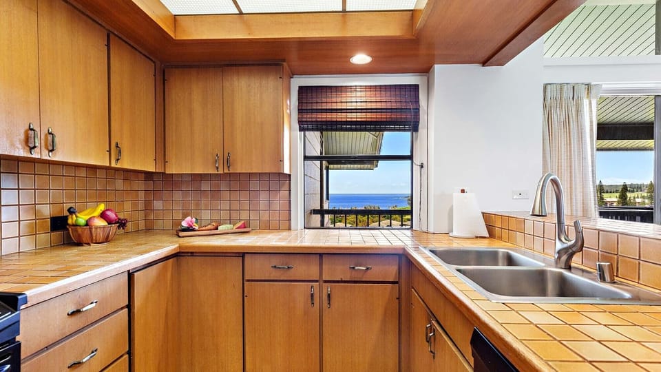 Kapalua Ridge Villas #1624 - Ocean View Kitchen - Parrish Maui