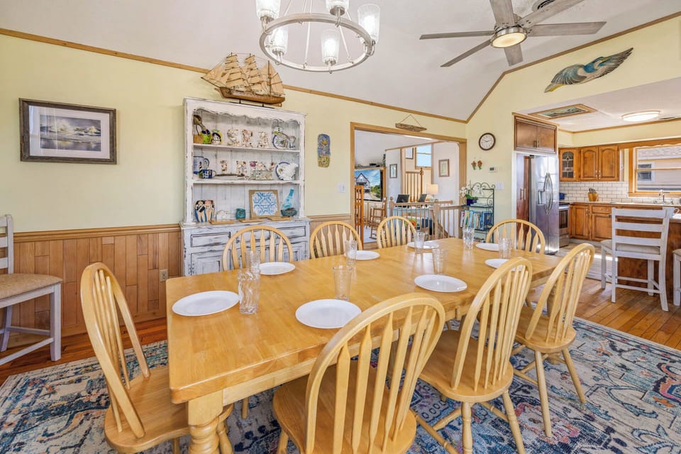 Surf or Sound Realty - 1094 - Sea Lady - Dining Area -3