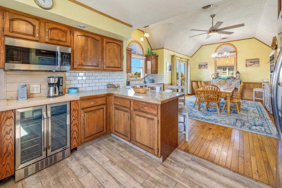 Surf or Sound Realty - 1094 - Sea Lady - Kitchen -3