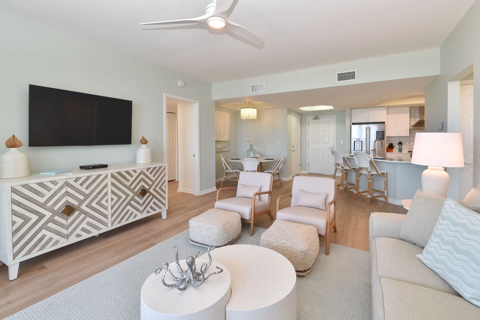 Silver Shells St. Lucia 903- Living Area with TV