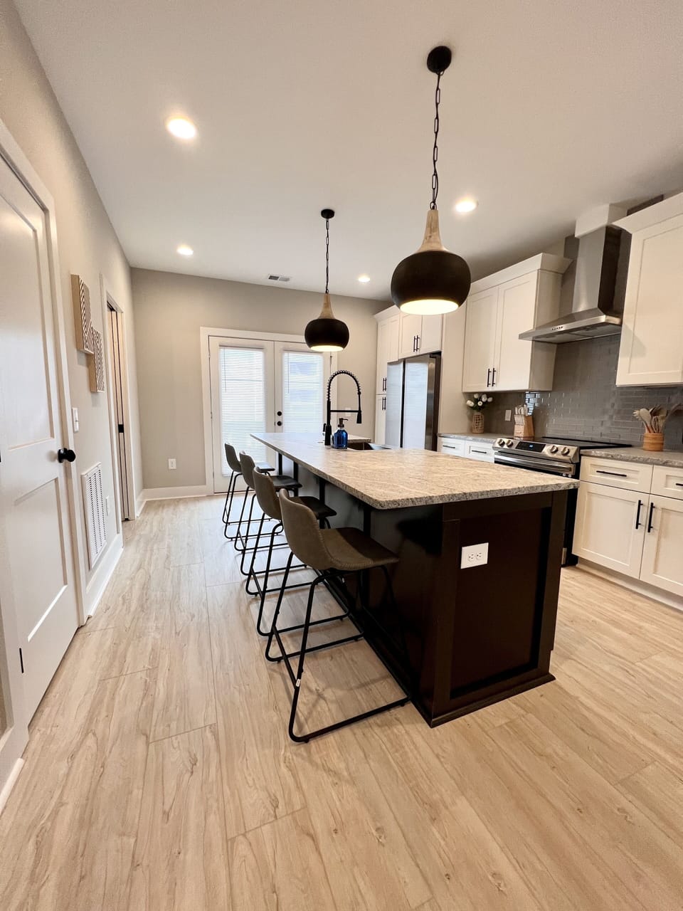 kitchen (1)