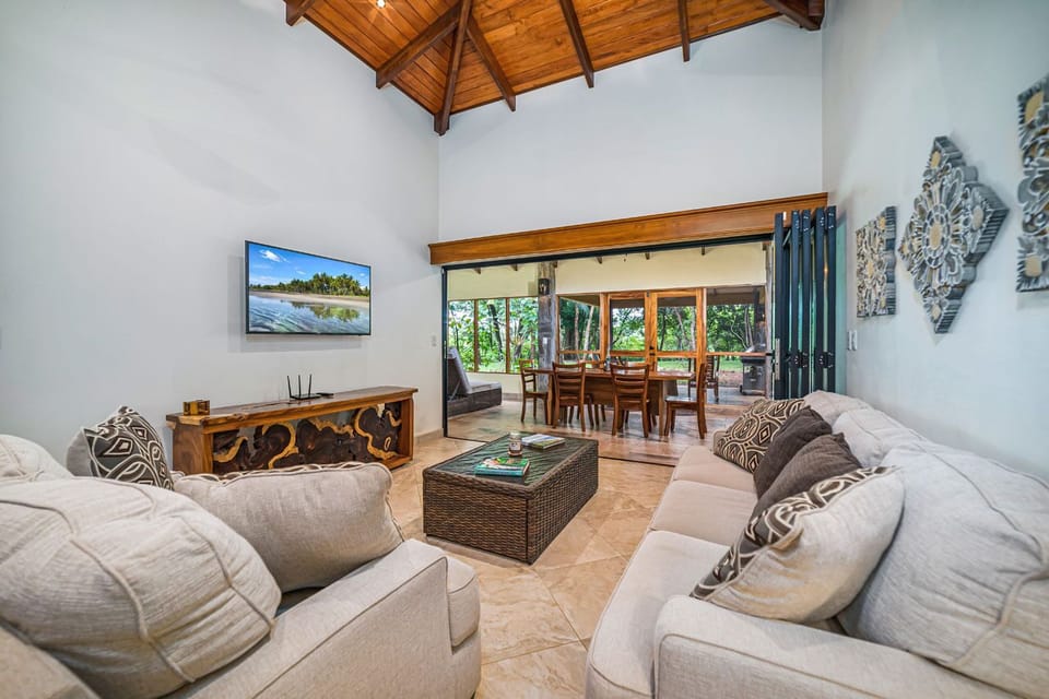 Living room.