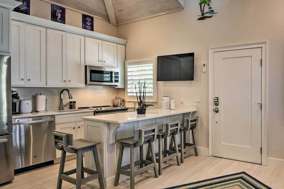 Kitchen | Keurig Coffee Maker