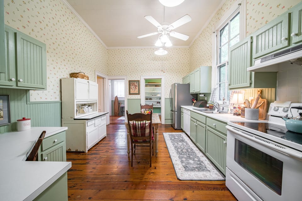 Fully stocked kitchen.
