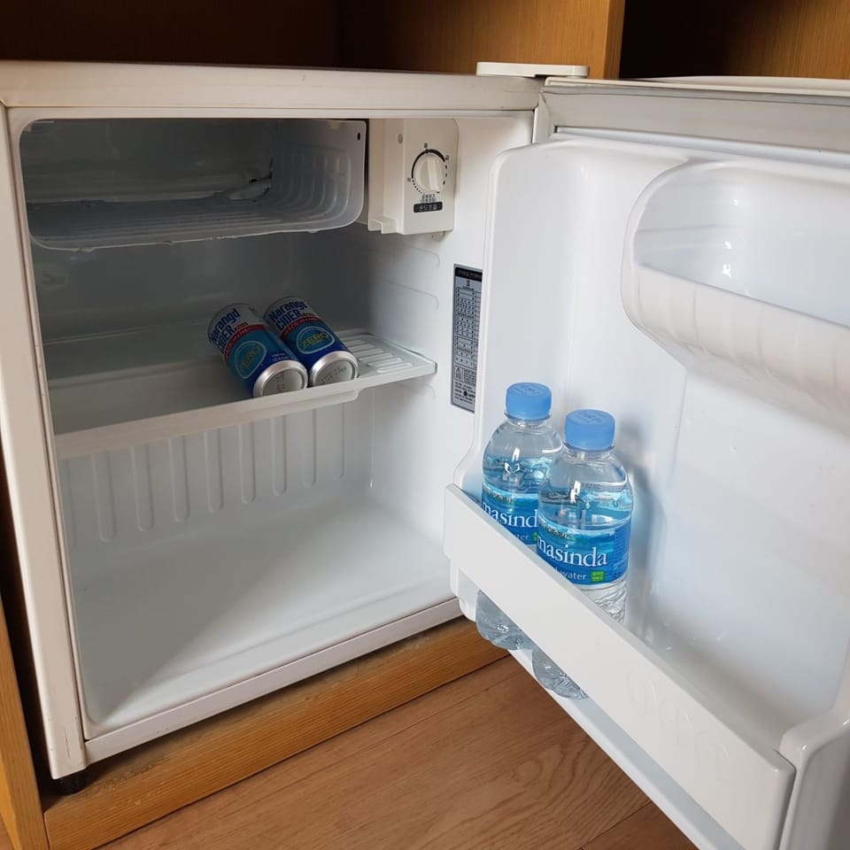 Standard Double Room | Desk, blackout drapes, free WiFi, bed sheets