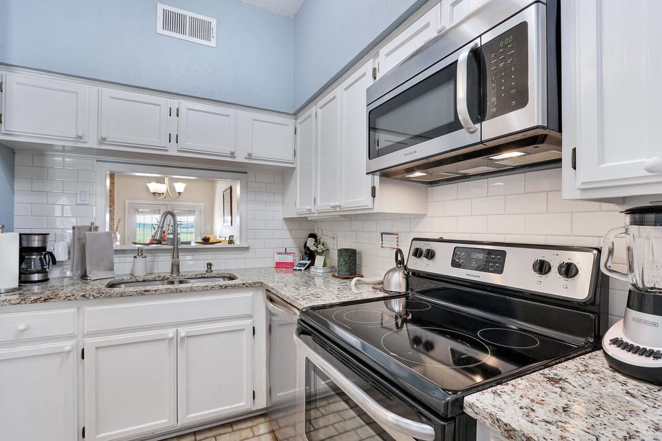 Lots of space for preparing meals