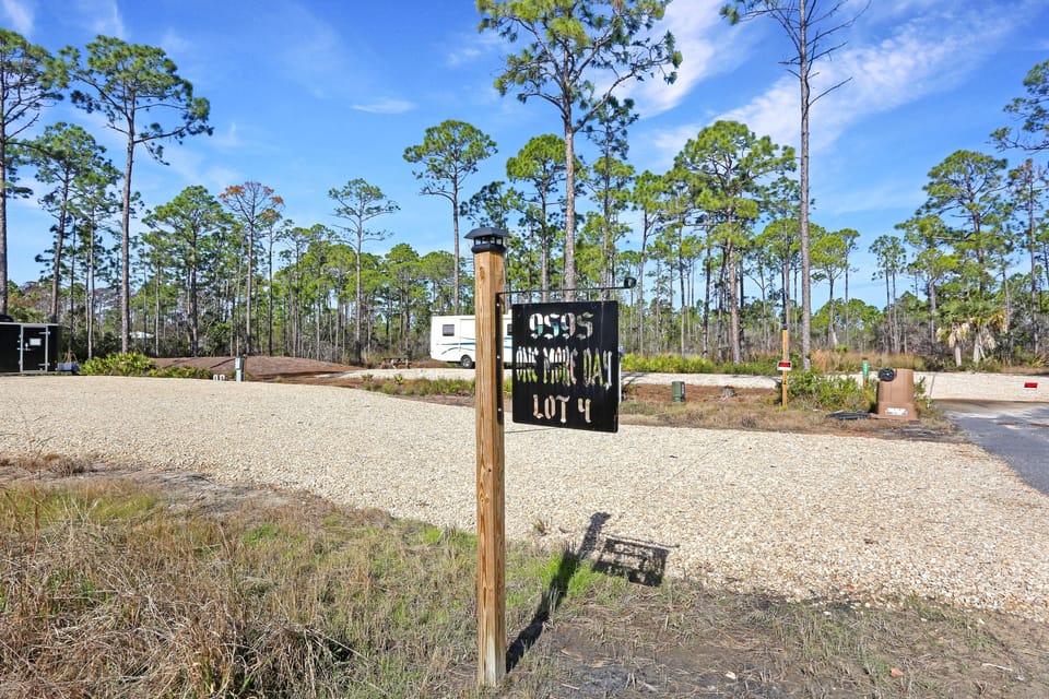 Lot Located at End of Dead End Street