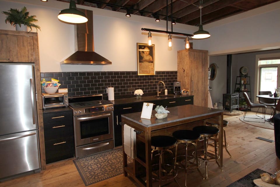 Kitchen, Fully Equipped