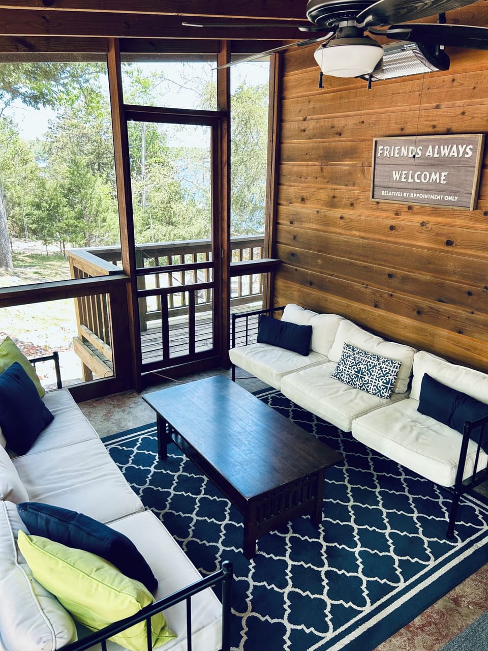 Front screen porch 