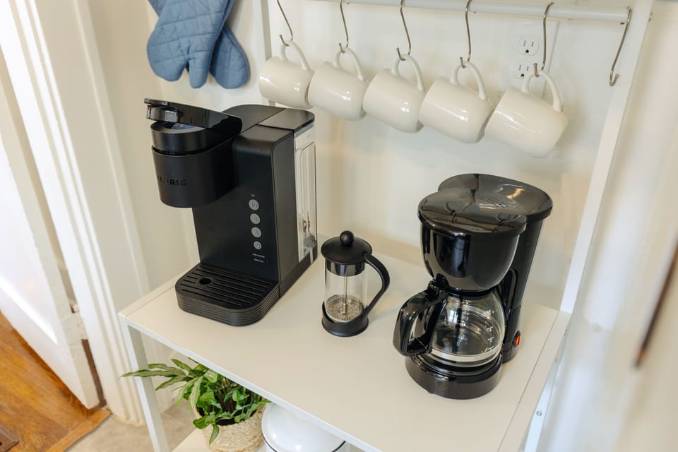 Coffee Bar; Keurig, French Press, Standard Drip