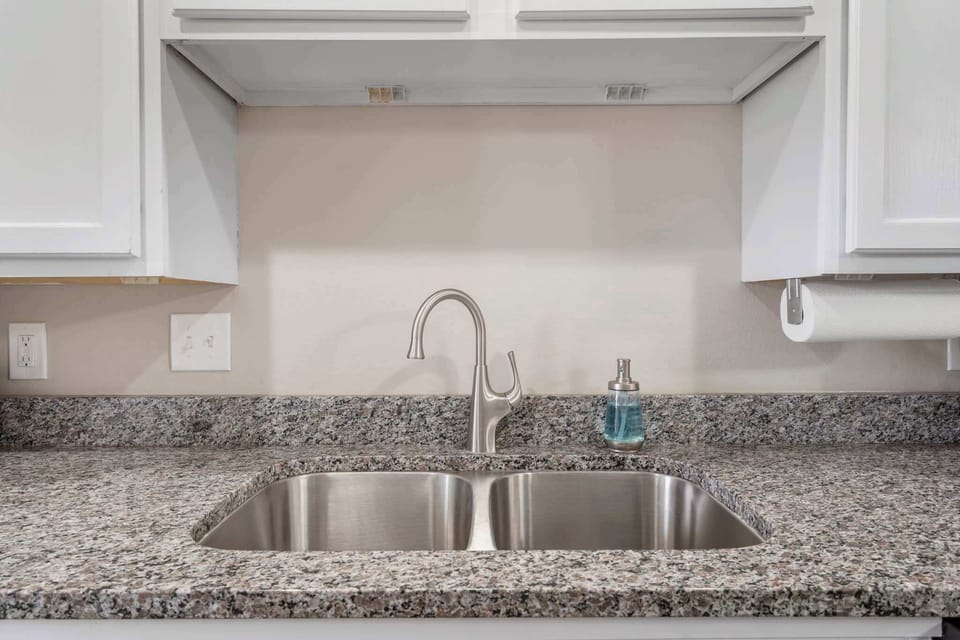 Condo, Multiple Beds, Patio, Garden View (The Spoke) | Interior