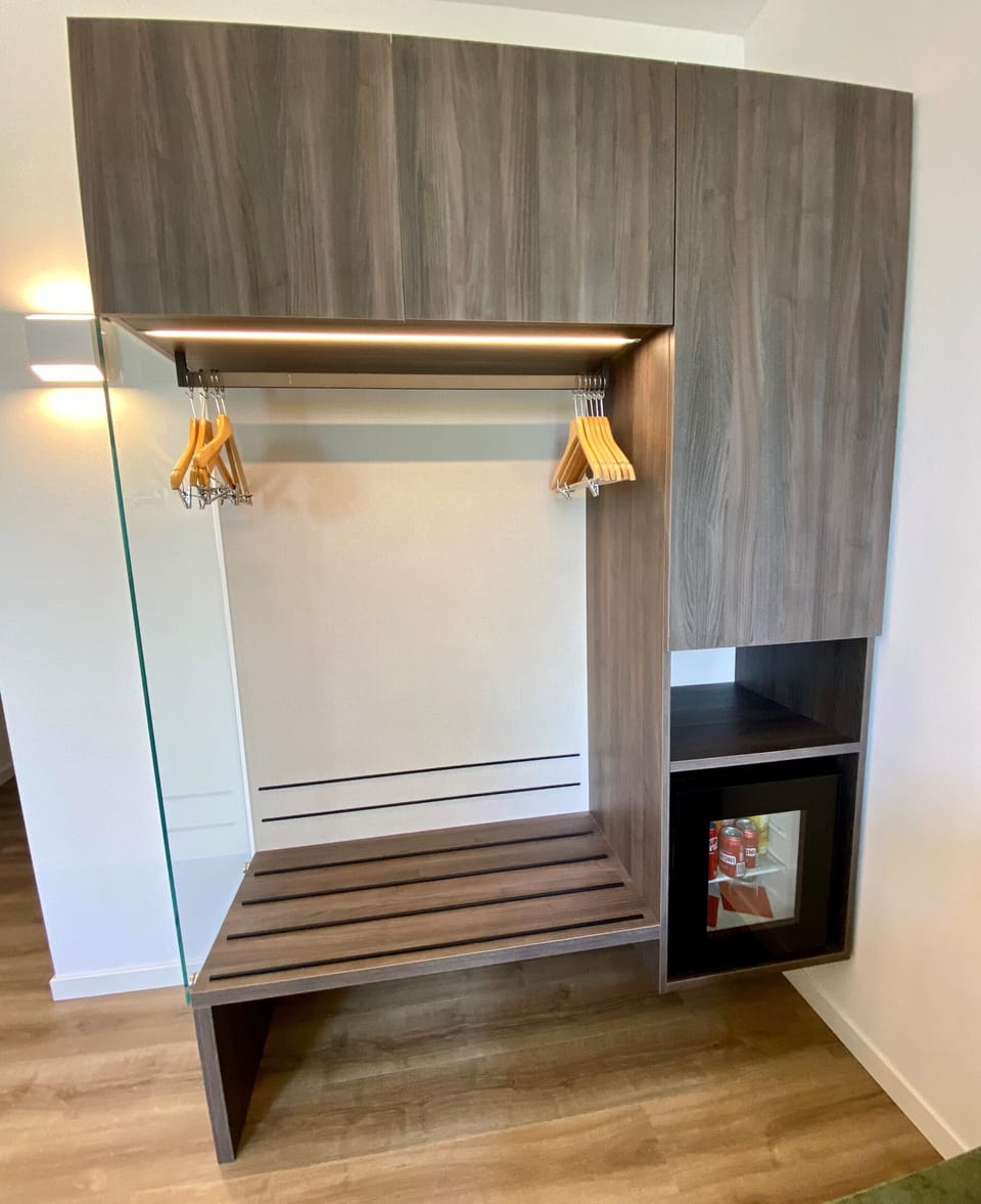 Deluxe Room | Minibar, in-room safe, blackout drapes, iron/ironing board (on request)