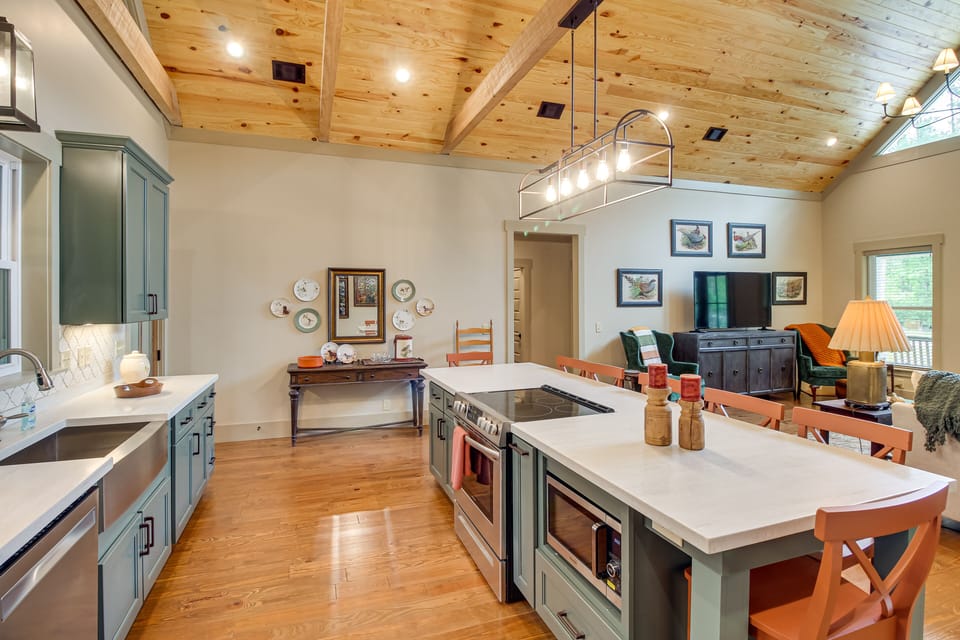 Kitchen | Dishwasher | Coffee Maker