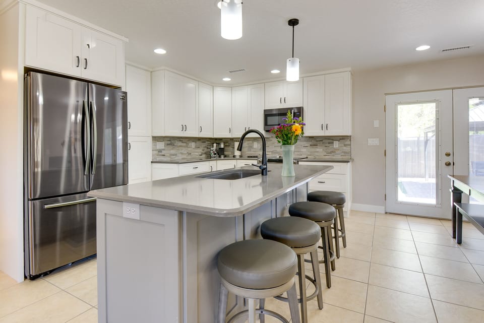 Kitchen | Cooking Basics | Coffee Maker | Complimentary Spices