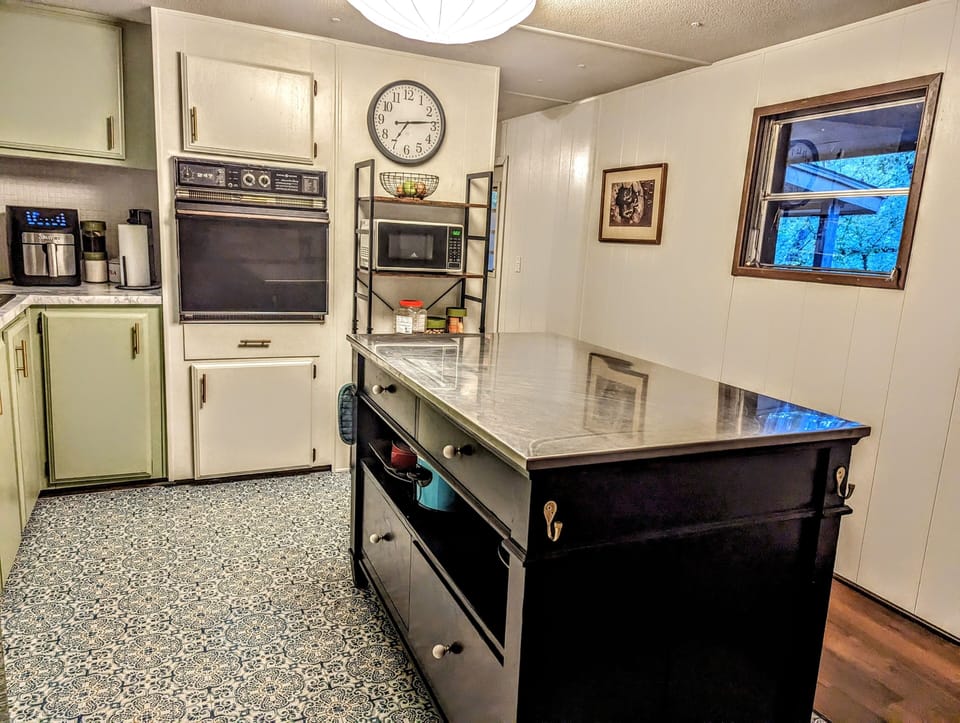 Plenty of counter space to get your chef on!