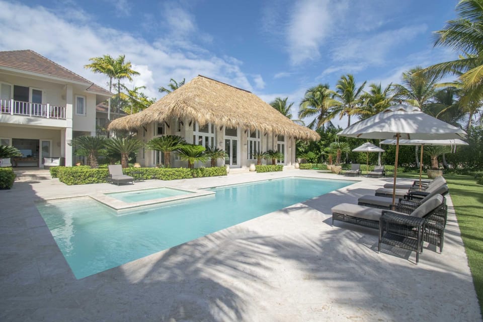 House, Smoking | 7 bedrooms