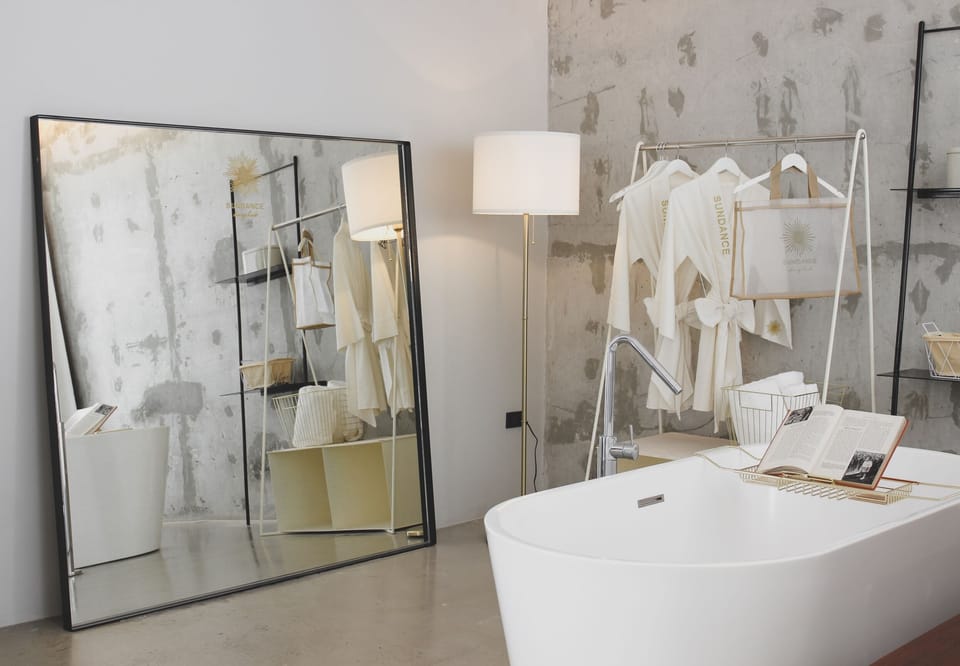 Sunray Classic for Two | Bathroom | Separate tub and shower, rainfall showerhead, hair dryer, bathrobes