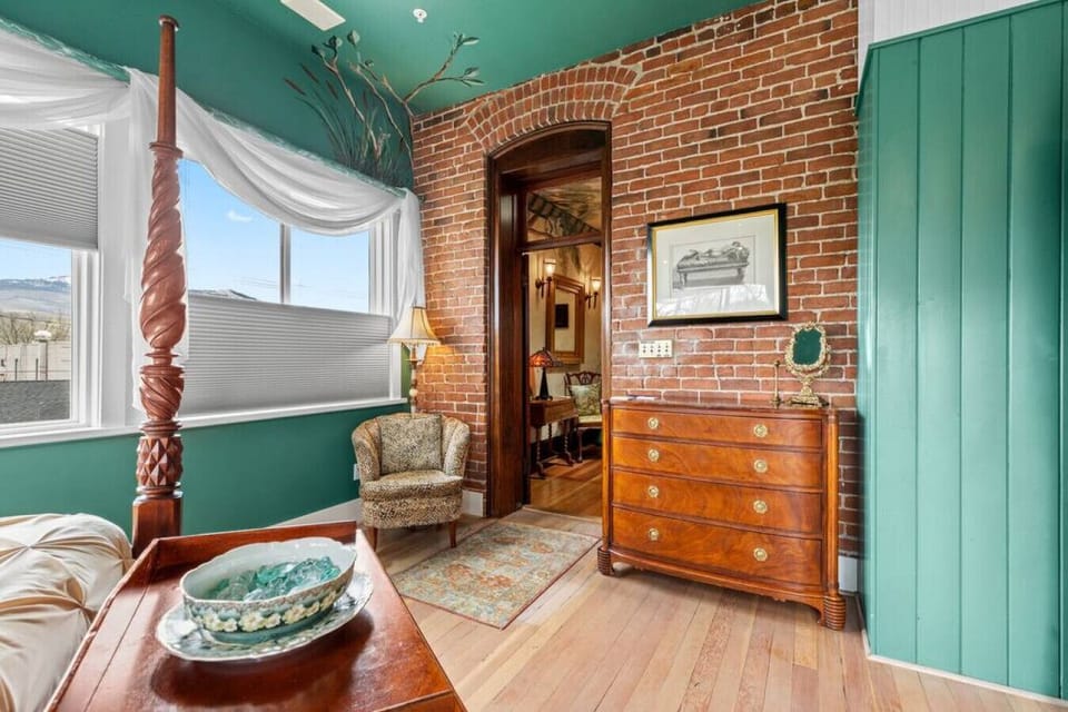 Original brickwork detail