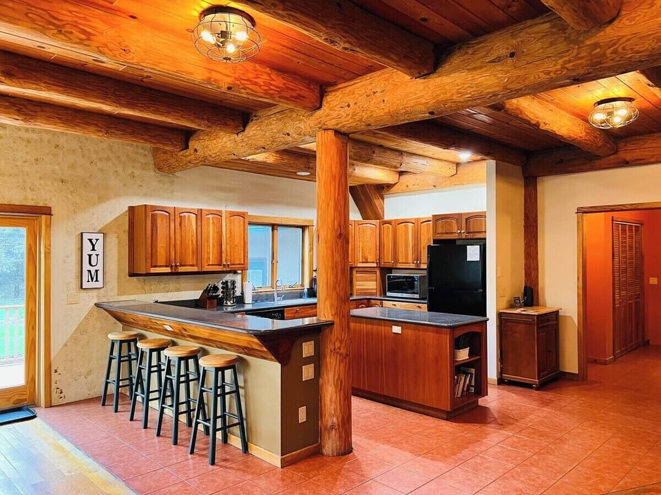 Large fully stocked kitchen