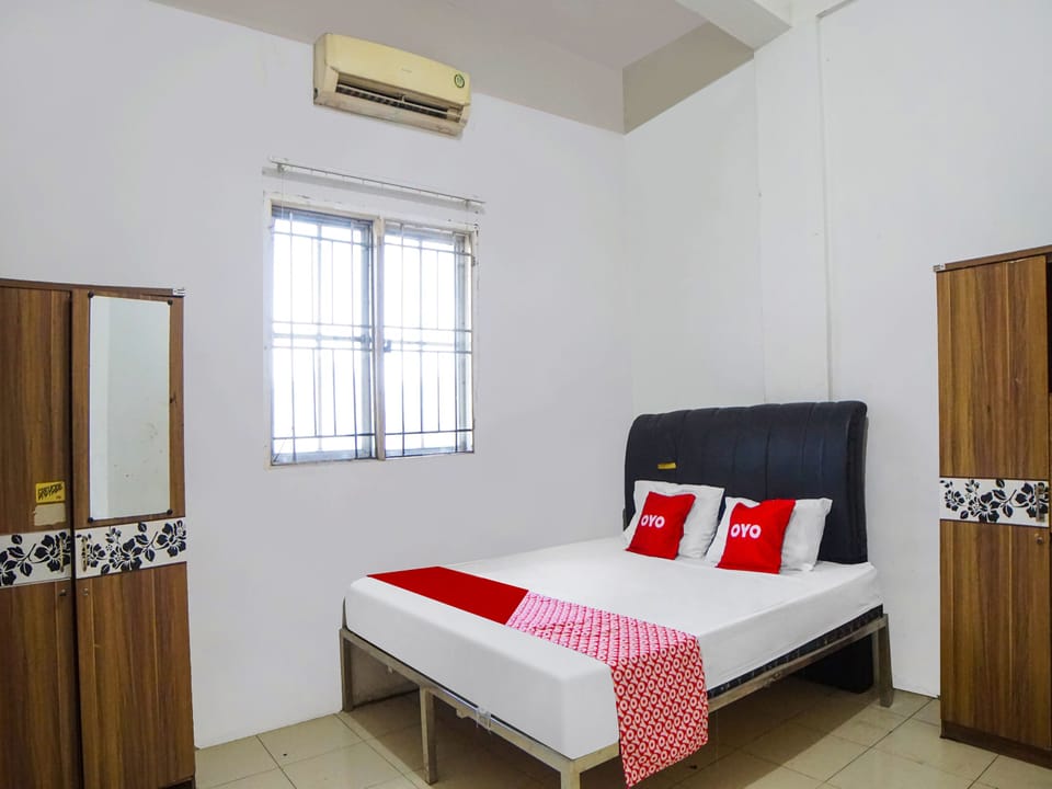 Standard Double Room | WiFi (free), bed sheets